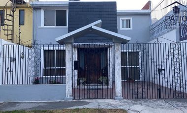 Venta de Casa en Valle Dorado, Tlalnepantla