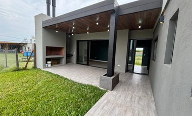 Casa de 3 habitaciones en Fincas de Ibarlucea