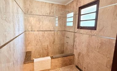 Hermosa y Amplica Casa en Villa Bosch