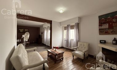 Venta de departamento de 3/4  dormitorios en La Plata