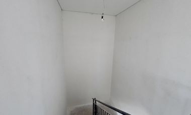 VENTA CASA EN SAN SEBASTIAN AREA 5 - 5 AMBIENTES