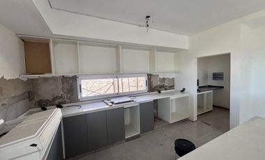 VENTA CASA EN SAN SEBASTIAN AREA 5 - 5 AMBIENTES