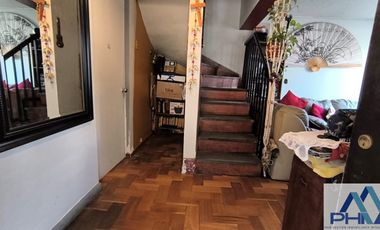 Casa en venta c/ estacionamiento en Vicente Valdés