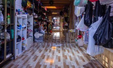 VENTA CASA 4 DORMITORIOS 1 BAÑO