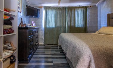 VENTA CASA 4 DORMITORIOS 1 BAÑO