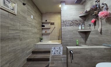 Casa o Local con terreno amplio. Buscas espacio para crecer?