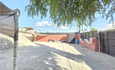 Casa o Local con terreno amplio. Buscas espacio para crecer?