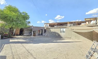 Casa o Local con terreno amplio. Buscas espacio para crecer?