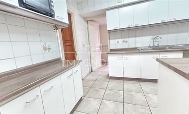 Casa en Arriendo en Los Españoles con El Cerro