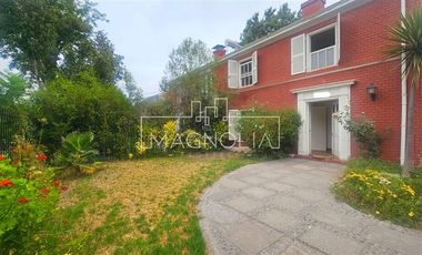 Casa en Arriendo en Los Españoles con El Cerro