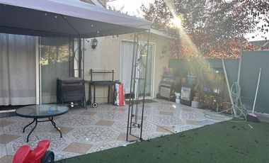 Casa en Venta en Avenida Víctor Troncoso Muñoz