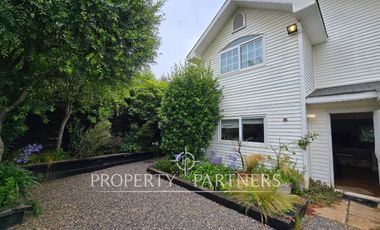 Amplia Casa en Santa María