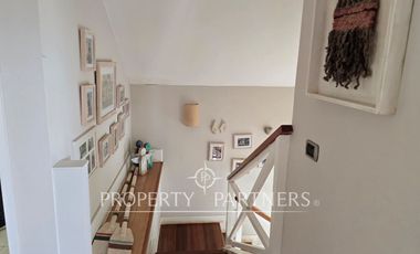 Amplia Casa en Santa María