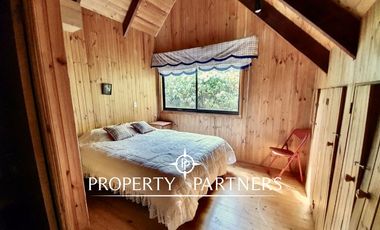 Casa con espectacular vista y 90 mts de orilla de lago Panguipulli