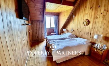 Casa con espectacular vista y 90 mts de orilla de lago Panguipulli