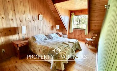 Casa con espectacular vista y 90 mts de orilla de lago Panguipulli