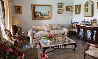 Casa con eficiencia energética en seguro Condominio Alto Macul , La Florida.