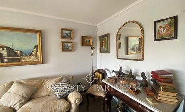 Casa con eficiencia energética en seguro Condominio Alto Macul , La Florida.