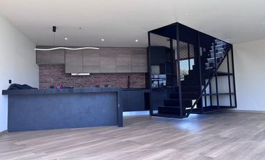 Arquitectura Única: Casa Industrial 4D/4B