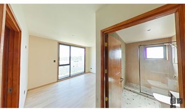 Arquitectura Única: Casa Industrial 4D/4B