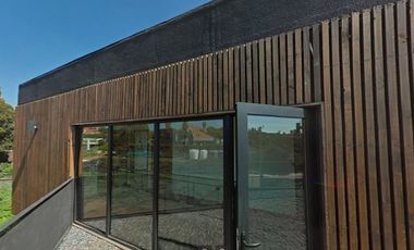 Arquitectura Única: Casa Industrial 4D/4B