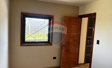 Arquitectura Única: Casa Industrial 4D/4B