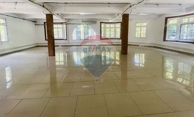 ARRIENDO OFICINA - BOSQUE PROVID