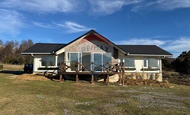 En venta Casa Nueva en Country Pucón