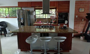 ARRIENDO de CASAS en SABANETA