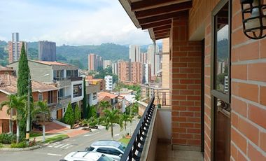 ARRIENDO de CASAS en SABANETA