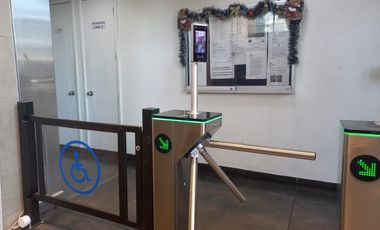 SUPERMERCADO LÍDER ESTACIÓN CENTRAL