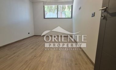 TOESCA ESQUINA ABAE MOLINA