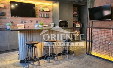 TOESCA ESQUINA ABAE MOLINA