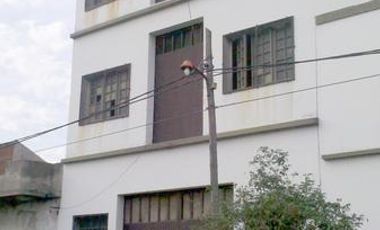 Galpon - Valentin Alsina