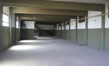 Galpon - Valentin Alsina