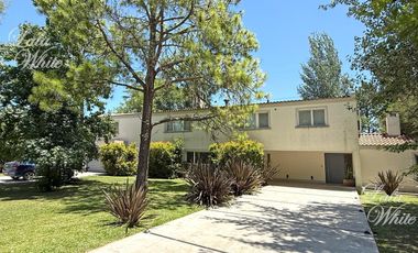 Casa con pileta en venta - Saint Thomas Norte, Canning, Esteban Echeverría