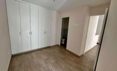 DEPARTAMENTO EN CHORRILLOS LÍMITE CON SURCO (ÁREAS COMUNES)