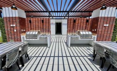 DEPARTAMENTO EN CHORRILLOS LÍMITE CON SURCO (ÁREAS COMUNES)