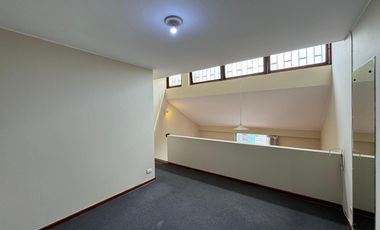 Alquiler Departamento El Polo Cerca Centro Comercial 1 hab. 1 baño