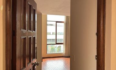 Alquiler Departamento El Polo Cerca Centro Comercial 1 hab. 1 baño