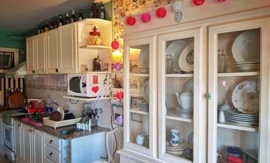 Casa en venta - 5 ambientes - patio y pileta de fibra de vidrio