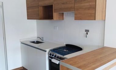 Mono a estrenar de 38mts , caldera individual, mesada tipo silestone! Placard!