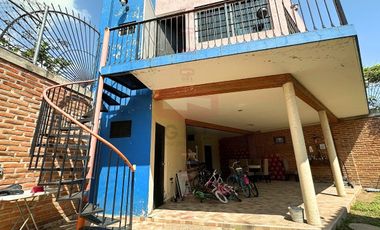 HUAXTLA CASA EN VENTA A ESPALDAS DE FINCA ALOFA