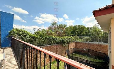 HUAXTLA CASA EN VENTA A ESPALDAS DE FINCA ALOFA