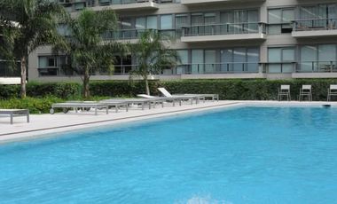 Alquiler sin muebles 2 suites más dependencia, cochera y baulera,. Madero Center. Precio paquete