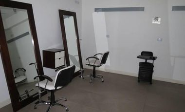 Alquiler sin muebles 2 suites más dependencia, cochera y baulera,. Madero Center. Precio paquete