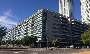 Alquiler sin muebles 2 suites más dependencia, cochera y baulera,. Madero Center. Precio paquete