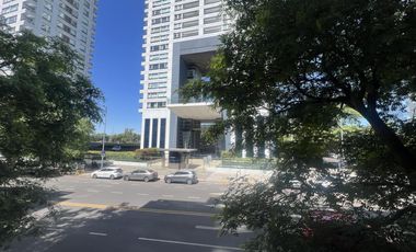 Alquiler sin muebles 2 suites más dependencia, cochera y baulera,. Madero Center. Precio paquete