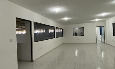 Bodega Comercial - Industrial en Renta en Col. Obrera, Mérida Yucatán.