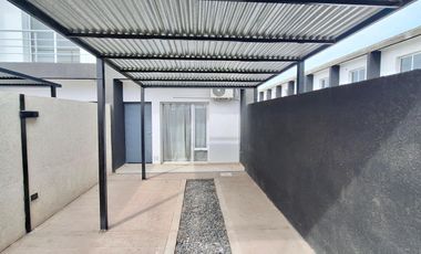 Alquiler Duplex 2 dormitorios con cochera- Fernandez Oro, Rio Negro.